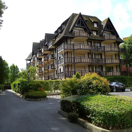 Le Fairway-6 By Interhome Apartamento Deauville